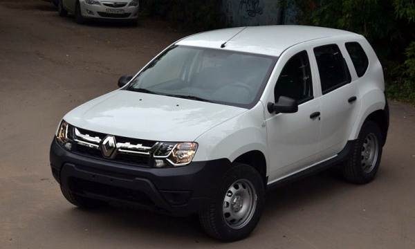 Бампер передний RENAULT Duster крашеный Белый лед 369 без отв под птф 2010-2014 Api Api 620220025R-369