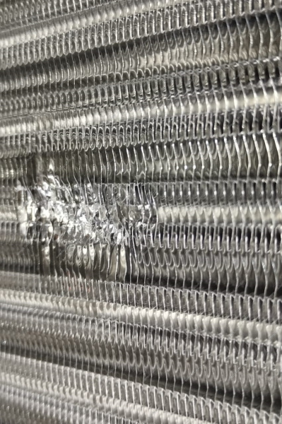 РОЗНИЦА Радиатор новый охлаждения LADA XRAY/Vesta/RENAULT Logan 2014- 214105731R Renault ( Замятие ламелей ) RENAULT 214106179R