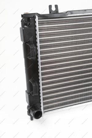 Радиатор охлаждения ВАЗ-2190 +/- A/C 2015 - МКПП Gamma GAMMA GMRCL2193