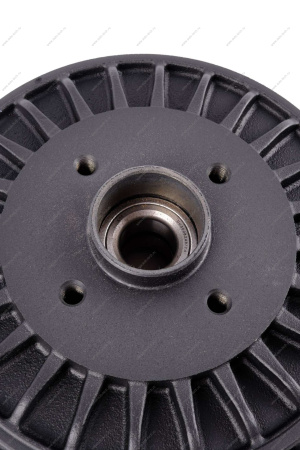 Барабан LADA Largus/Лада Ларгус тормозной с АБС с подшипником в сборе Lada LADA 432000505R