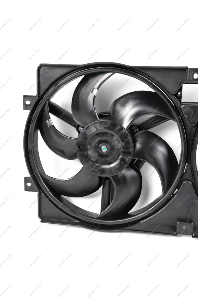 Вентилятор ВАЗ-2123 электрический двойной с кожухом в сборе без резистора Gamma GAMMA GMEMR-19107
