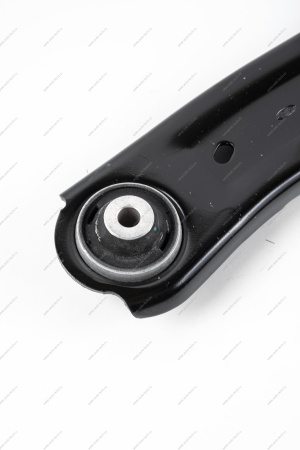 Рычаг LADA Vesta/Веста нижний правый с шаровой опорой и шарнирами в сборе (без гайки) Lada LADA 8450034661