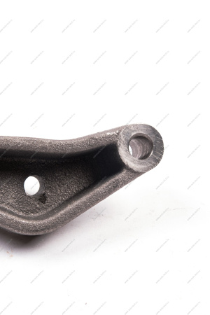 Кронштейн задней опоры подвески двигателя LADA Vesta Lada LADA 8450043814