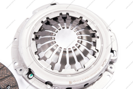 Комплект сцепления Renault Duster, Logan, Sandero I/II 1.6 K4M, Lada Largus 200 мм, 26 шлицов, трос. (в упак.LECAR) Lada LADA LECAR000180416