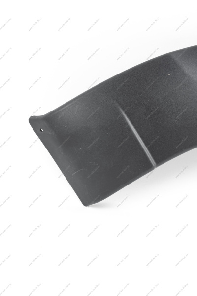 Накладка заднего бампера правая (с клипсами и клеющей лентой 8450009374 LADA Largus Cross (FL) NEW Lada LADA 8450091377