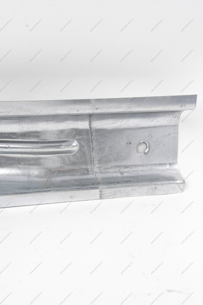 Поперечина кронштейна сидения ВАЗ-2110 правая (птичка) Kamaz KAMAZ 21100510108236