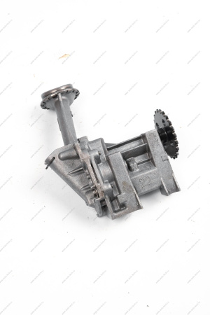 Насос масляный RENAULTLogan двигат. K4M Renault RENAULT 150103110R