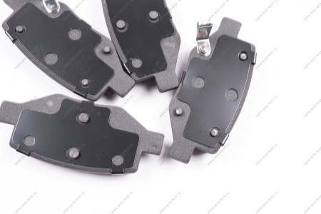 Колодки тормозные дисковые задние (керамические) Geely Coolray / Belgee X50 GEELY Geely  4050043100