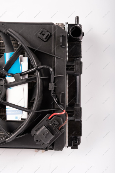 Блок ВАЗ-2190 +/- A/C 2015- (радиатор конденсер вентилятор) МКПП (тип KDAC) LUZAR LUZAR LRK0194