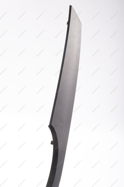 Молдинг решетки радиатора верхний шагрень (черный) LADA Largus/Лада Ларгус Lada LADA 8450000247