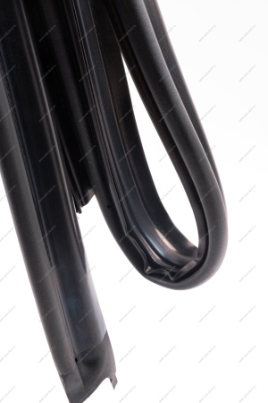 Уплотнитель водостока двери верхний левый (FL) LADA GRANTA 2018(-,УралЭластоТехника,) Lada LADA 8450104999