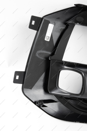 Облицовка ПТФ правая ( без отв под парктроник) LADA Vesta SW Cross FL Lada LADA 8450041569