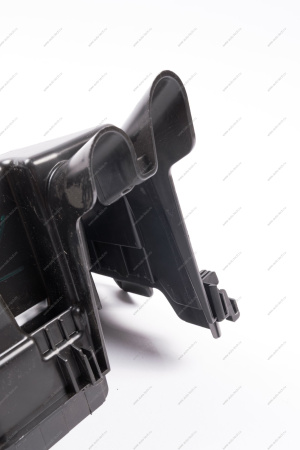 Корпус LADA Largus монтажного блока моторного отсека (без предохранителей) Lada LADA 243809584R