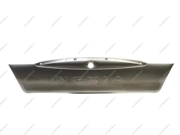 DAEWOO Nexia N-100 Облицовка крышки багажника GM  77900-31L00