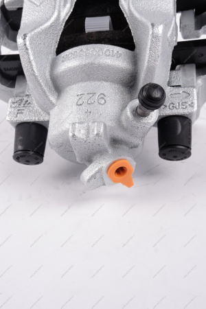 Суппорт передний правый (+2шт. тормозн. колодки 410602581R) Renault Logan II, Sandero II Renault RENAULT 410016069R