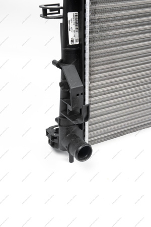 Радиатор LADA XRAY/Vesta/RENAULT Logan 2014- охлаждения Renault RENAULT 214106179R