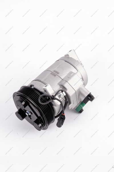 Компрессор ВАЗ-2170 кондиционера с муфтой в сборе Lada LADA 21700811101200