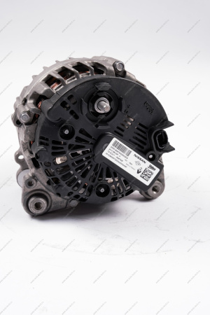 Генератор 150А RENAULT Duster 1 5 dci 4x4 Renault RENAULT 231006833R