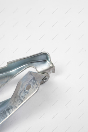 Петля капота правая 654115PA0A Datsun Nissan DATSUN 654115PA0C