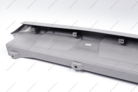 Накладка LADA Largus Cross (FL) NEW переднего бампера центральная (цвет серебристый) Lada LADA 8450095697