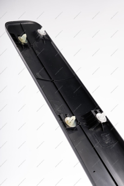 Молдинг двери передней правой LADA Largus/Лада Ларгус (без пистонов) Lada LADA 6001549299