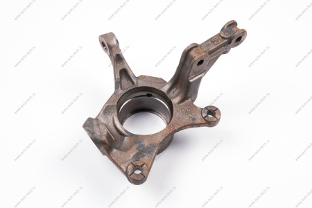 Кулак поворотный левый RENAULT Duster Renault RENAULT 400156701R