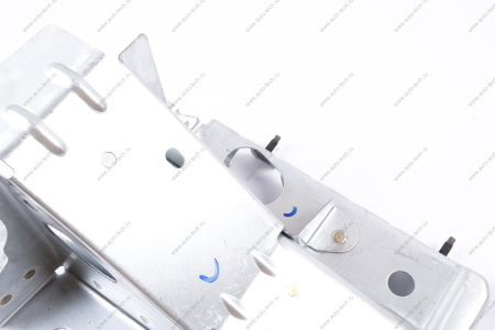 Основание крепления аккумуляторной батареи (сталь) LADA Largus (FL) NEW Lada LADA 8450094059