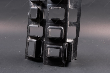 Вставка ВАЗ-2115 заднего бампера левый (пластик.под бампер 21150-2804015-30) Lada LADA 21150-2804227-00