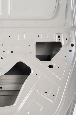 Дверь задняя правая без окна (глухая) (с отв. под молдинг , с отв. под личинку)LADA Largus Lada LADA 821006680R