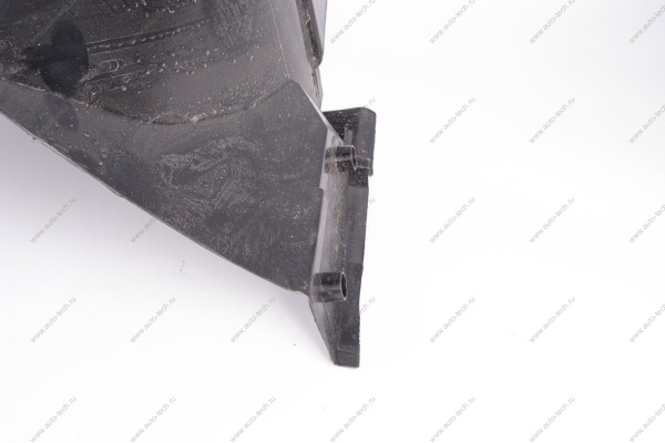 Подкрылок LADA Largus/RENAULT Logan 10-13 передний правый (Полад) Lada LADA 638409340R