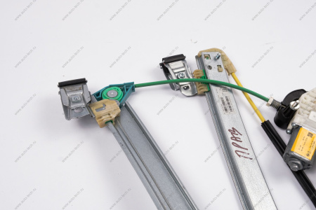 Электростеклоподъемник LADA Vesta NG передней двери правый 6 контактов (без упаковки) (BROSE) Lada LADA 8450040354