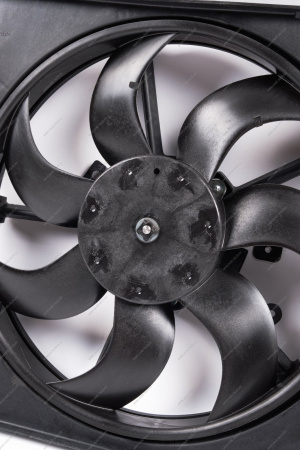 Вентилятор охлаждения с кожухом LADA Vesta/Веста/ XRay ( Valee-95) Lada LADA 214811897R