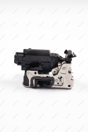 Замок двери LADA Largus/Лада Ларгус внутренний передний правый с эл. приводом (Valeo) Lada LADA 805024577R