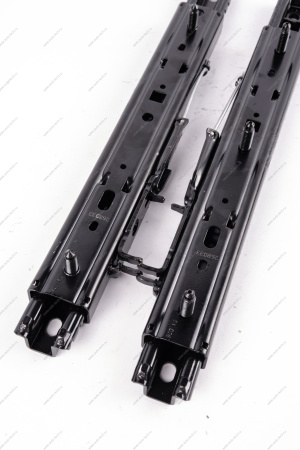 Комплект направляющих сидения правого(пассажира) LADA Largus Renault RENAULT 6001550384