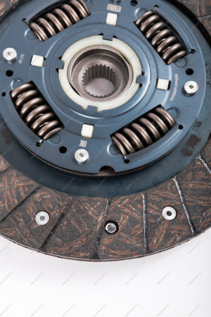 Диск сцепления ведомый+нажимной без выжимн подш. КПП-JR5 к-т LADA XRAY/Vesta Trialli TRIALLI FR773