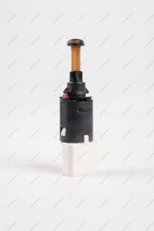 Выключатель стоп-сигнала Lada Vesta Lada LADA 8450111607 Выключатель стоп-сигнала Lada Vesta Lada LADA 8450111607