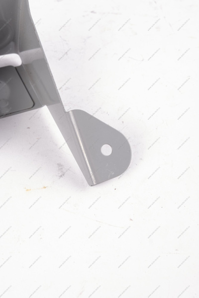 Кронштейн крепления переднего буфера капота правый (FL) LADA GRANTA 2018- Lada LADA 8450104270