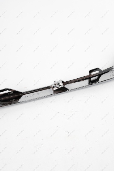 Молдинг переднего бампера нижний левый (FL) LADA GRANTA 2018- Lada LADA 8450100993