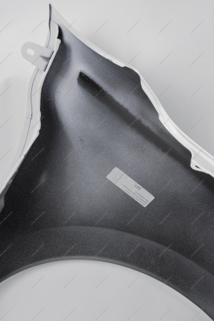 Крыло переднее левое (FL) LADA GRANTA 2018- крашеное в цвет 240 Белое облако (белый) без отв. п/пов. АвтоВАЗ LADA 8450104277-240