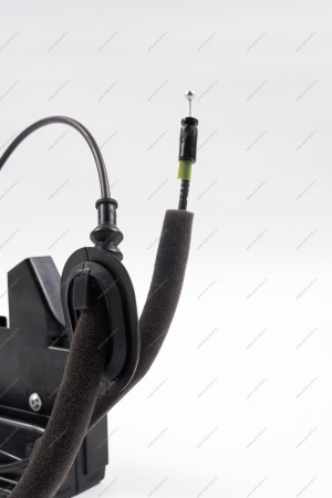 Замок LADA Vesta задней двери левый (электропривод) Lada LADA 8450007867