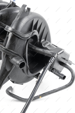 Коллектор впускной Рено Логан 1,6 8кл. K7M-812 с датчиком абсолют. давления 223650035R и темп. 7700101451 Renault RENAULT 7700273860