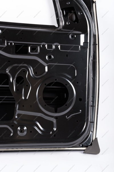 Дверь передняя левая (без отв. под молдинг) LADA Largus/RENAULT Logan 04-13 GAMMA GAMMA GMDF13295L