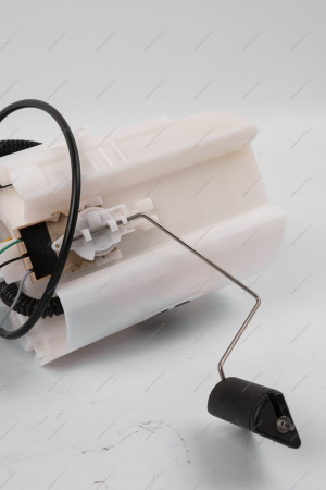 Насос топливный в сборе (бензонасос) Toyota Camry V70/XV70 (2017-2020) 3,5L (DENSO) Toyota TOYOTA 7702033480