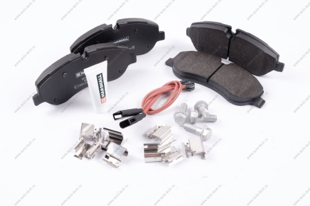 Тормозные колодки дисковые передн. Ford Transit VIII 13- (с задними одинарными шинами) MARSHALL Marshall M2625602