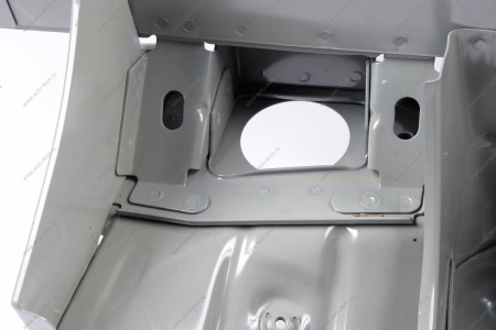 Брызговик с лонжероном правый в сборе с чашкой LADA Largus (FL) NEW Lada LADA 8450013073