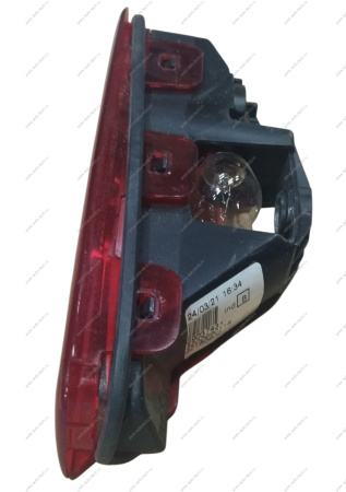 Стоп-сигнал дополнительный LADA Largus/Лада Ларгус с отв.для жиклера омыв.стекла Renault RENAULT 8200690118