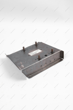 Площадка ВАЗ-2121 заднего поддомкратника левая с шпильками ( усиленная) Kamaz KAMAZ 21210-5101371-36