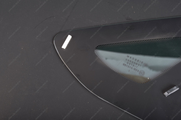 Стекло LADA Vesta/Веста окна боковины левое (тонирован) (Tinted) Lada LADA 8450007570