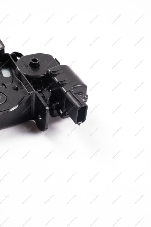 Замок двери багажника Renault Logan 2014- с электроприводом Renault RENAULT 905039428R