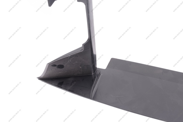 Щиток радиатора для авто с кондиц. (дефлектор) LADA Vesta Lada LADA 8450008157